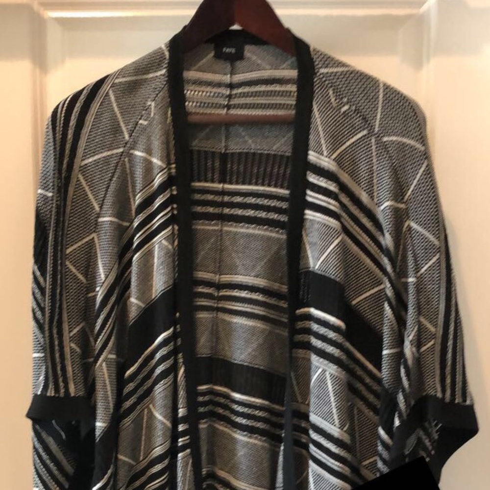 Aztec Print Cardigan Sz M